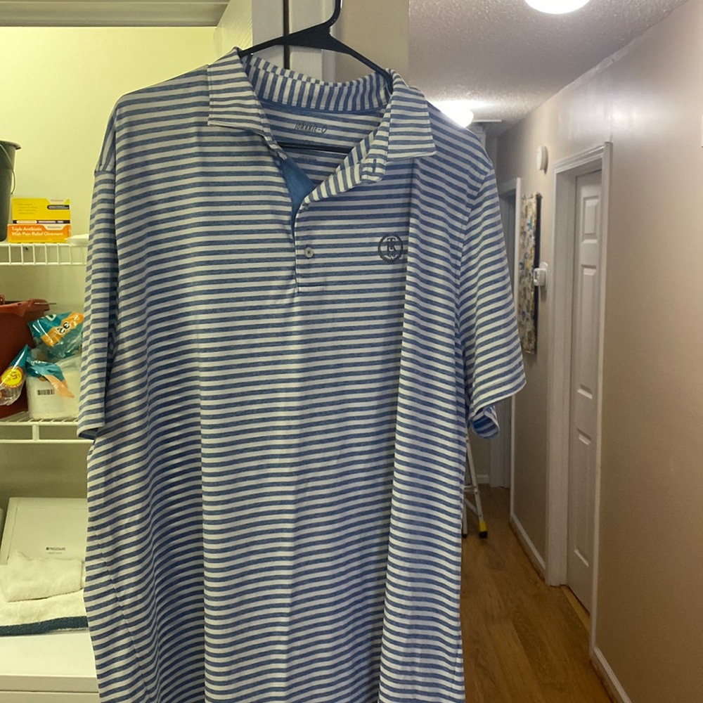 Jonnie o Tom’s River country club polo.   Brand new